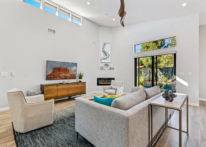Dom wakacyjny Modern Luxury In West With Hot Tub Sedona